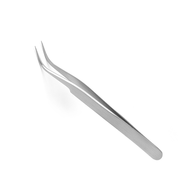 Volume STR Angled Tweezer